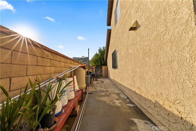 1000 Heaton Moor, Walnut, CA 91789