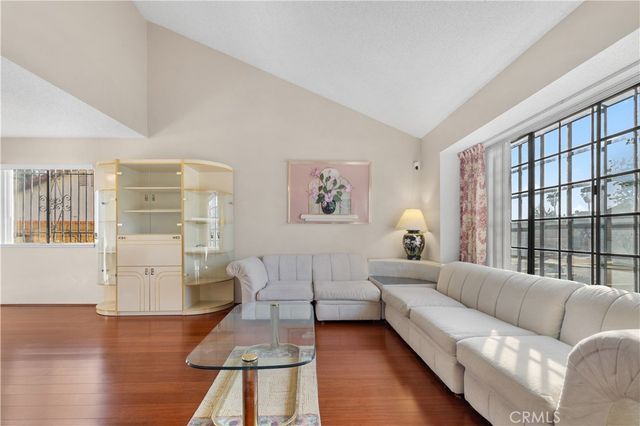 1000 Heaton Moor, Walnut, CA 91789