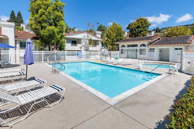 2913 Antonio Drive 306, Camarillo, CA 93010