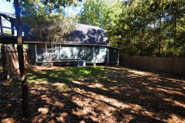 458 Rain Forest Road, Onalaska, TX 77360