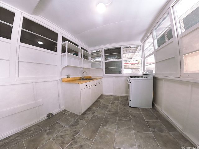 1625 Stillman Lane A1, Honolulu, HI 96817