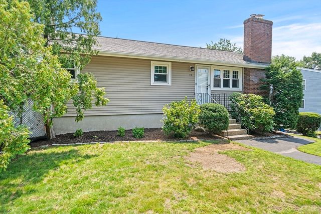 19 Magnolia St, Saugus, MA 01906