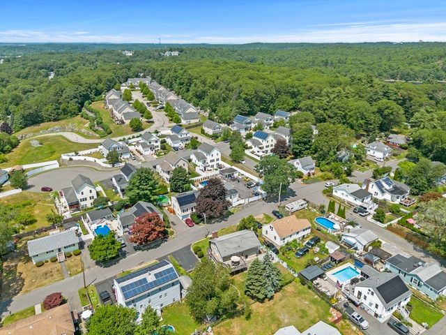 19 Magnolia St, Saugus, MA 01906