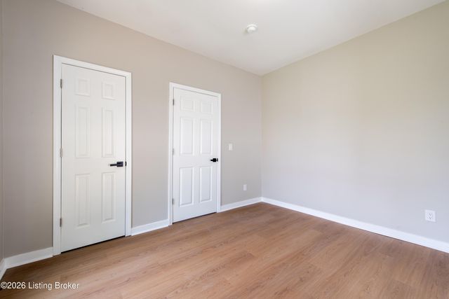 305 N 32nd St, Louisville, KY 40212