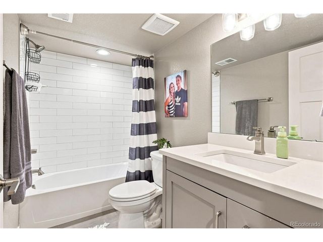 4426 Huntsman Dr, Fort Collins, CO 80524