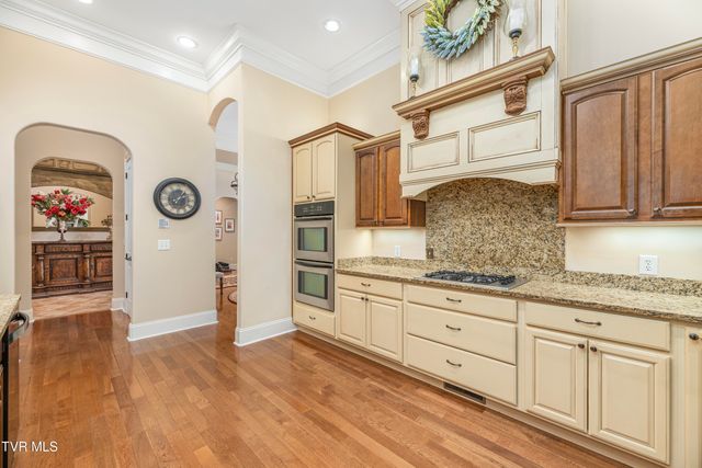 102 Galway Court, Johnson City, TN 37615