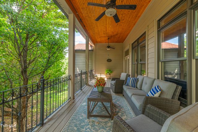 102 Galway Court, Johnson City, TN 37615