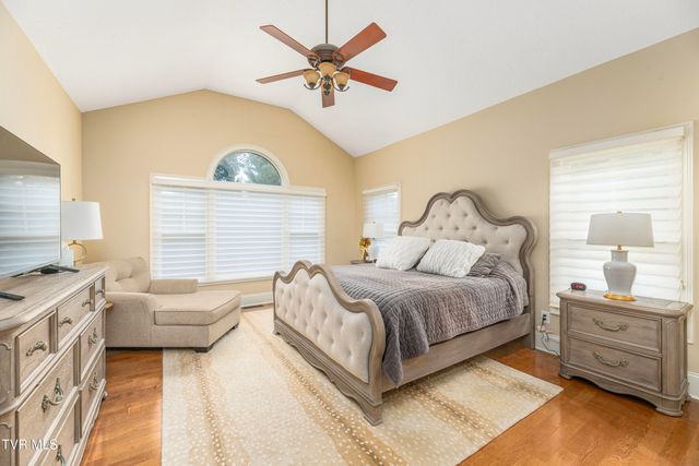 102 Galway Court, Johnson City, TN 37615