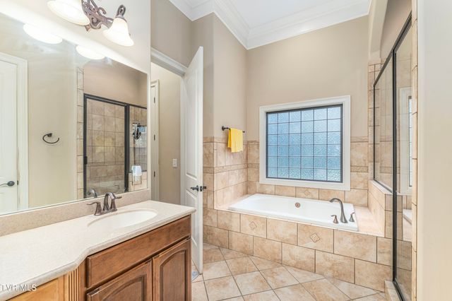 102 Galway Court, Johnson City, TN 37615