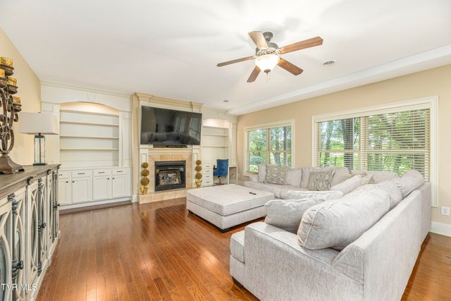 102 Galway Court, Johnson City, TN 37615