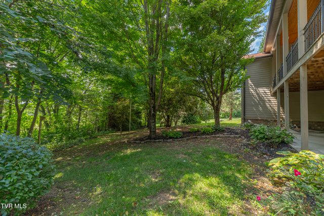 102 Galway Court, Johnson City, TN 37615