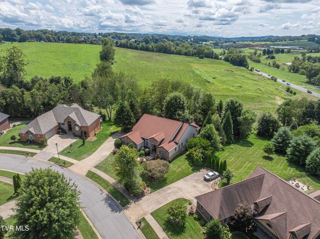 102 Galway Court, Johnson City, TN 37615