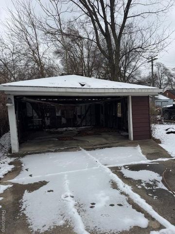 11960 Rossiter Street, Detroit, MI 48224