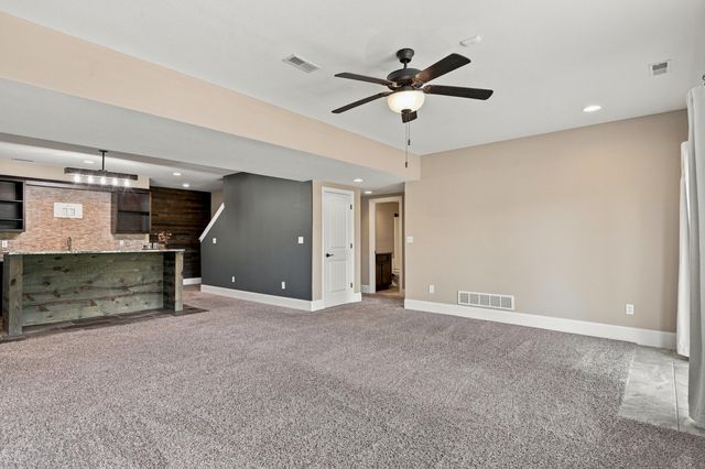 4810 ANNANDALE CT, Columbia, MO 65203