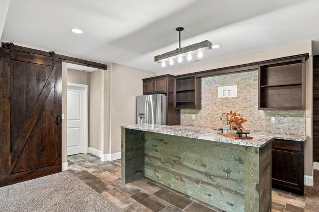 4810 ANNANDALE CT, Columbia, MO 65203