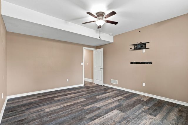 4810 ANNANDALE CT, Columbia, MO 65203
