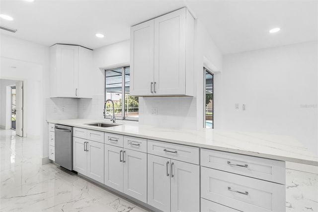 1306 SE 21ST LANE, Cape Coral, FL 33990