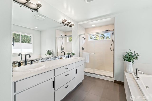 11339 40th Avenue NE, Seattle, WA 98125