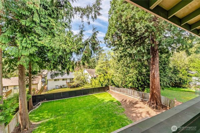 11339 40th Avenue NE, Seattle, WA 98125