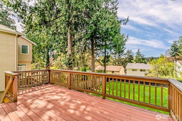 11339 40th Avenue NE, Seattle, WA 98125