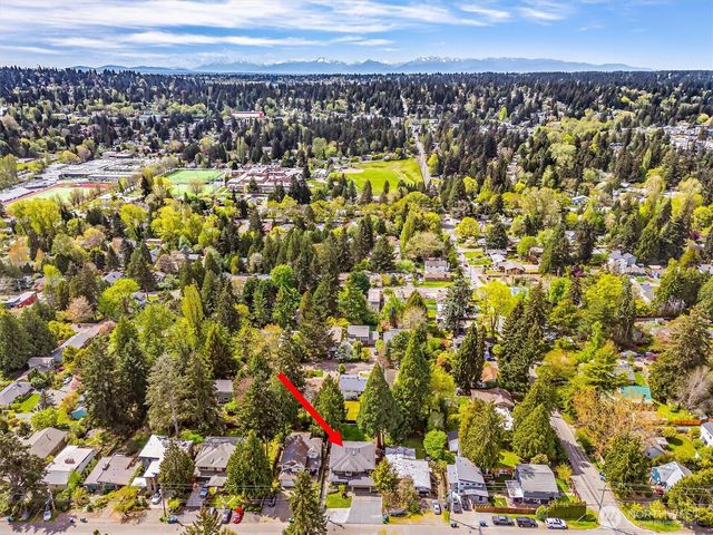 11339 40th Avenue NE, Seattle, WA 98125