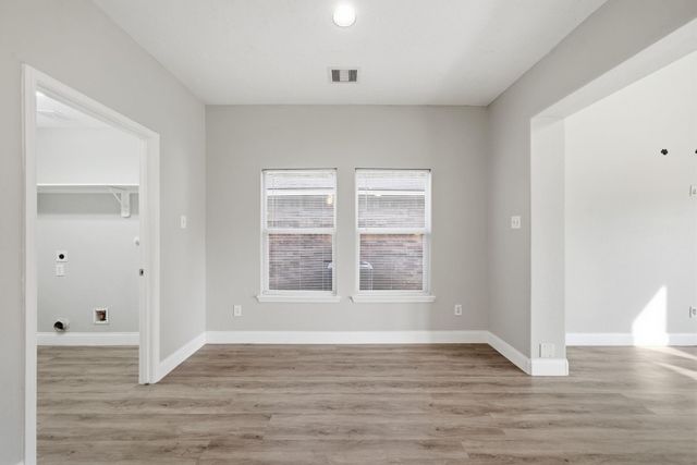 2810 Lockeridge Pines Drive, Spring, TX 77386