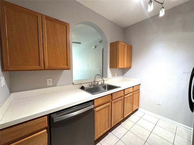 8660 BUCCILLI DRIVE 305, Orlando, FL 32829