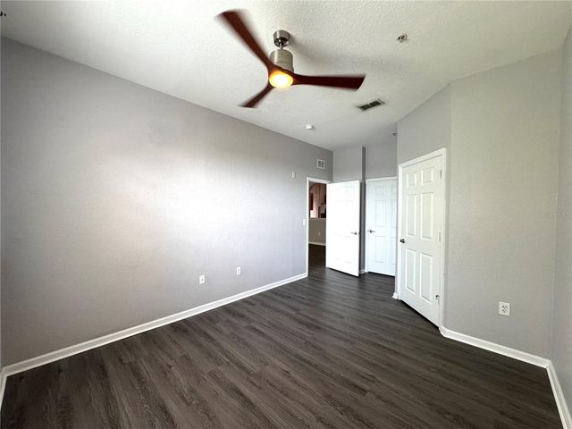 8660 BUCCILLI DRIVE 305, Orlando, FL 32829