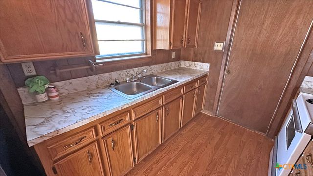902 Holly Street, Copperas Cove, TX 76522
