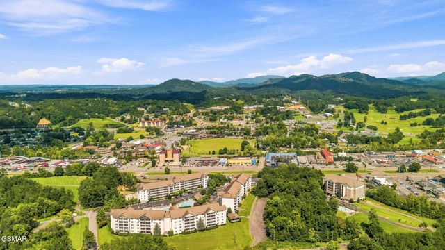 205 Ogle Drive, Pigeon Forge, TN 37863