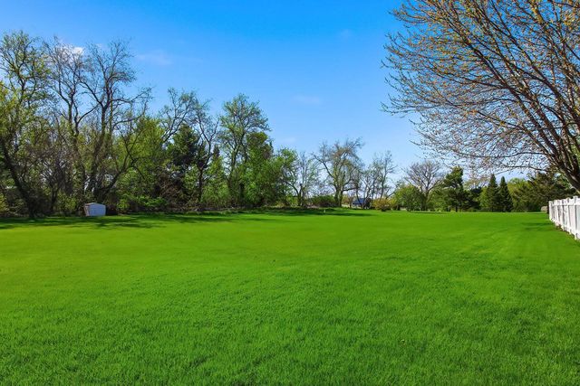 8760 385th AVENUE, Burlington, WI 53105