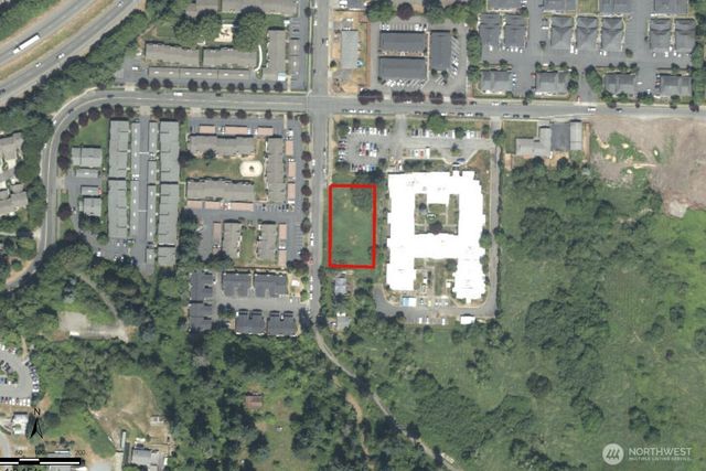 1215 9th Street SE, Puyallup, WA 98372