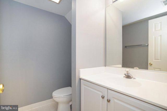 2243 JOURNET DR, Dunn Loring, VA 22027