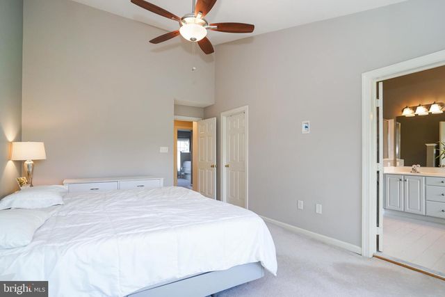 2243 JOURNET DR, Dunn Loring, VA 22027