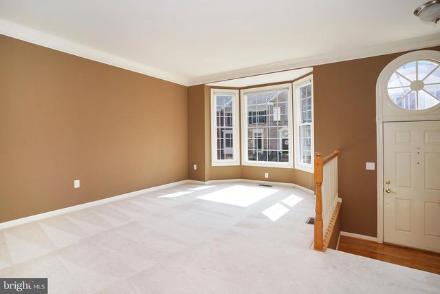 2243 JOURNET DR, Dunn Loring, VA 22027