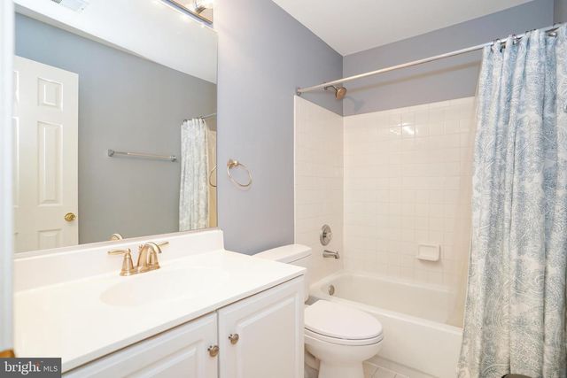 2243 JOURNET DR, Dunn Loring, VA 22027