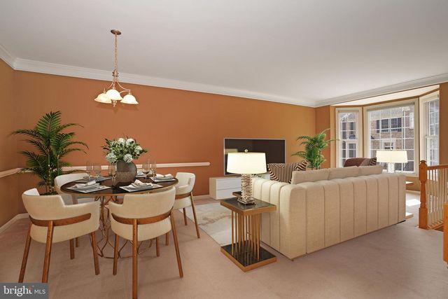 2243 JOURNET DR, Dunn Loring, VA 22027