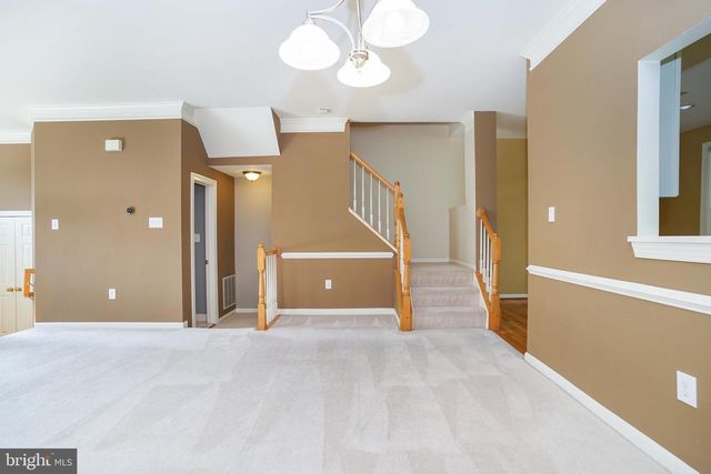 2243 JOURNET DR, Dunn Loring, VA 22027