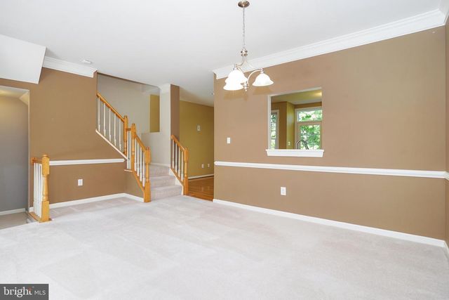 2243 JOURNET DR, Dunn Loring, VA 22027