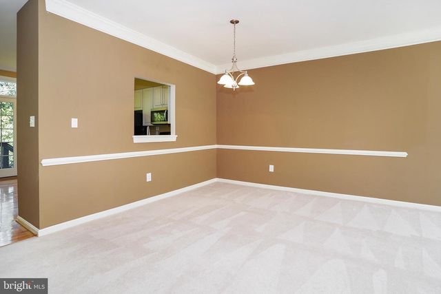 2243 JOURNET DR, Dunn Loring, VA 22027