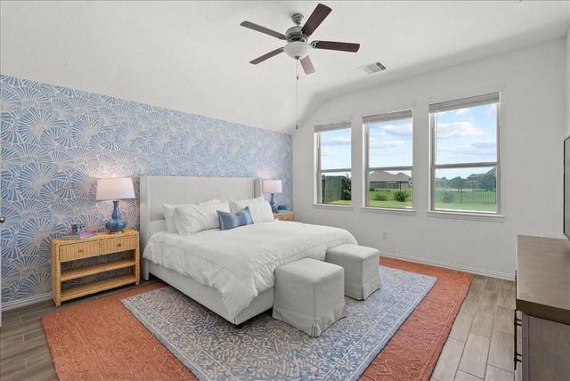 14919 Lake Shore Avenue, Mont Belvieu, TX 77523