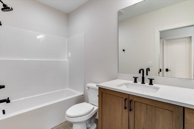 4778 N Ridge Port Ct., Wichita, KS 67205