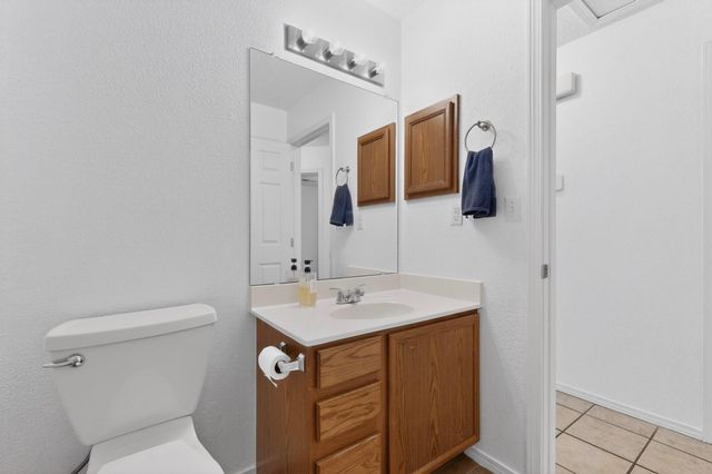 1040 Pacaya Drive NW, Albuquerque, NM 87120