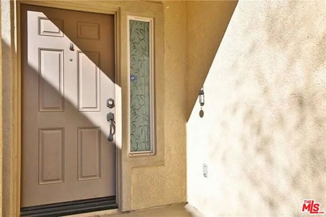 15017 Northwind Lane, North Hills (los Angeles), CA 91343