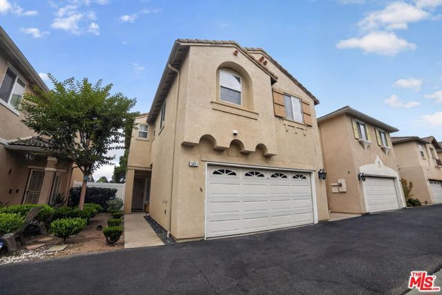 15017 Northwind Lane, North Hills (los Angeles), CA 91343