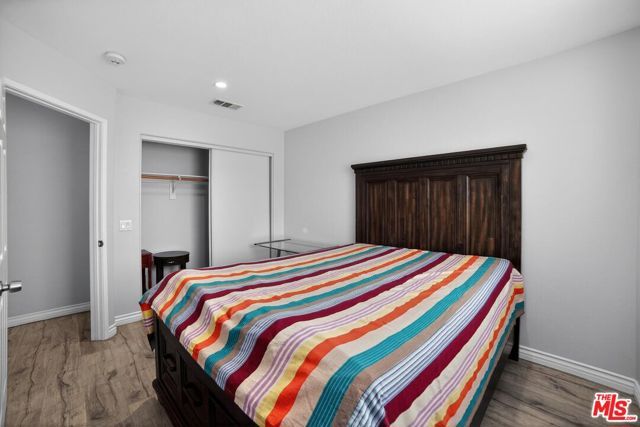 15017 Northwind Lane, North Hills (los Angeles), CA 91343