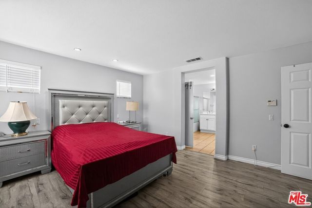 15017 Northwind Lane, North Hills (los Angeles), CA 91343
