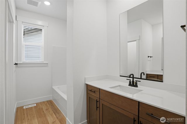 32125 Pacific Avenue SE, Black Diamond, WA 98010