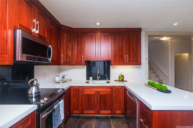 92-324 Kewai Place, Kapolei, HI 96707