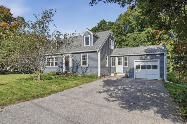 6 Maple Street, Southborough, MA 01745